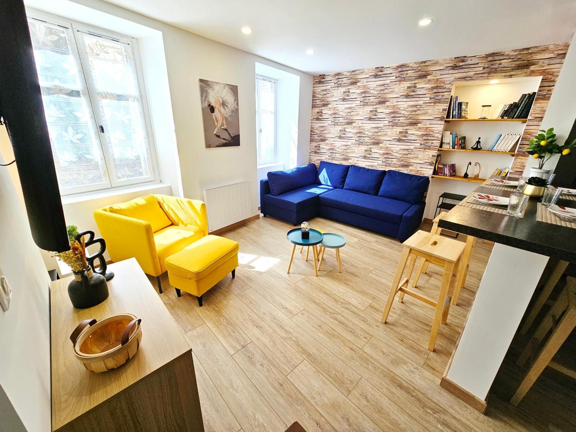 Rez De Chaussee A - Yellow Tournus